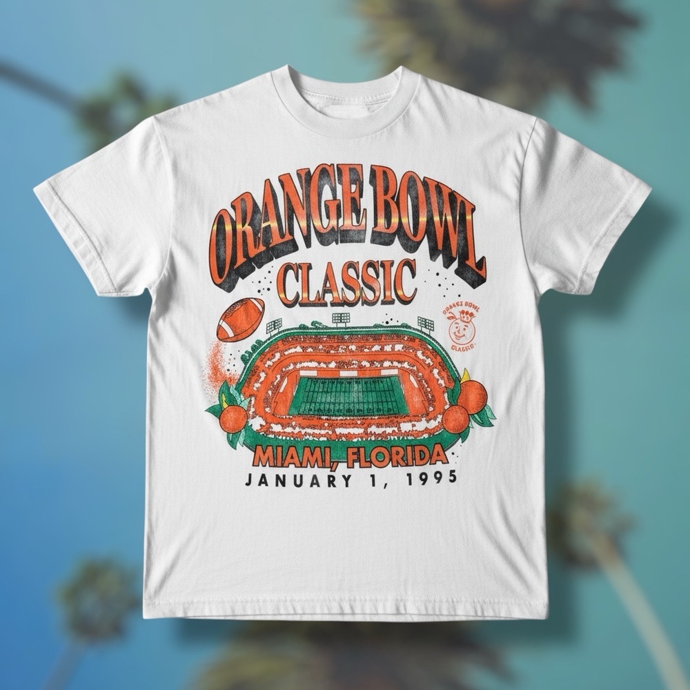 ✨Abercrombie & Fitch✨
“College Vault Collection” Orange Bowl Tee